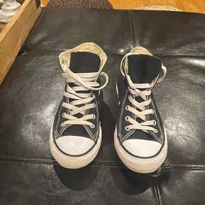 Converse Chuck Taylor All Star Hi Top Youth Size 2 Black Canvas Lace Up Sneaker